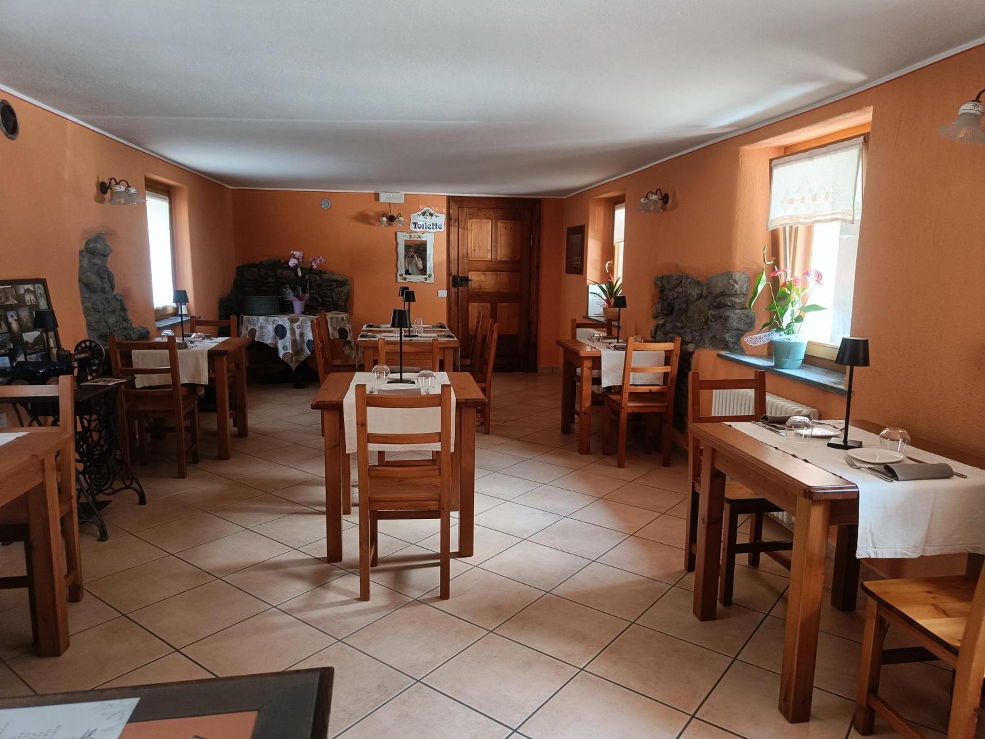 Lou Rose Villa Donnaz Екстериор снимка